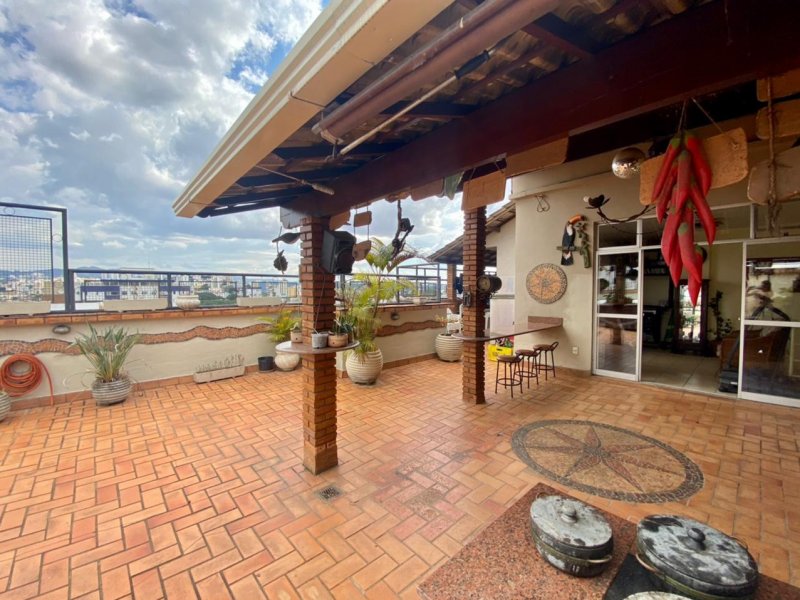 imóvel com 255m² - Padre Eustáquio - Belo Horizonte