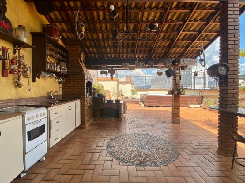 imóvel com 255m² - Padre Eustáquio - Belo Horizonte