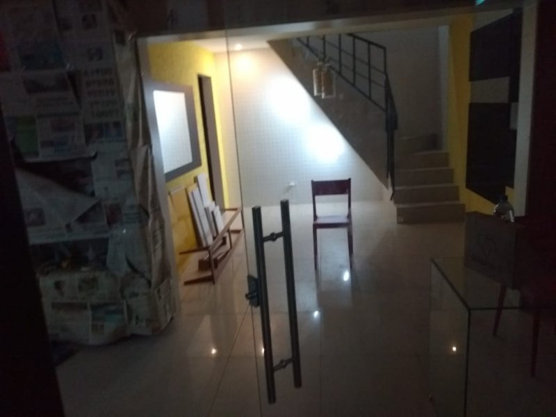 Casa à venda Pau Amarelo com 214m² e 4 quartos por R$ 450.000 - 1108884731-img-20210105-wa0042.jpg