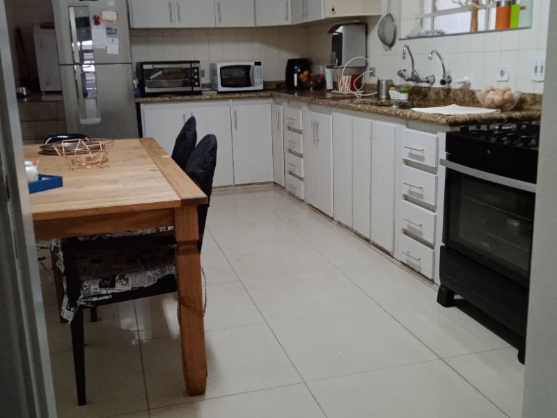 Casa à venda Vila Ré com 250m² e 4 quartos por R$ 750.000 - 1877732188-cbfdd694-6265-41a0-bfb6-2fd497689796.jpg