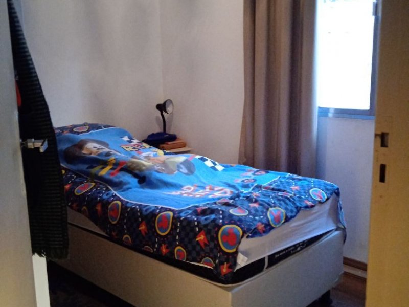 Casa à venda Vila Ré com 250m² e 4 quartos por R$ 750.000 - 1931700281-a1c7aa93-43d3-4d97-89c8-517663016dfc.jpg