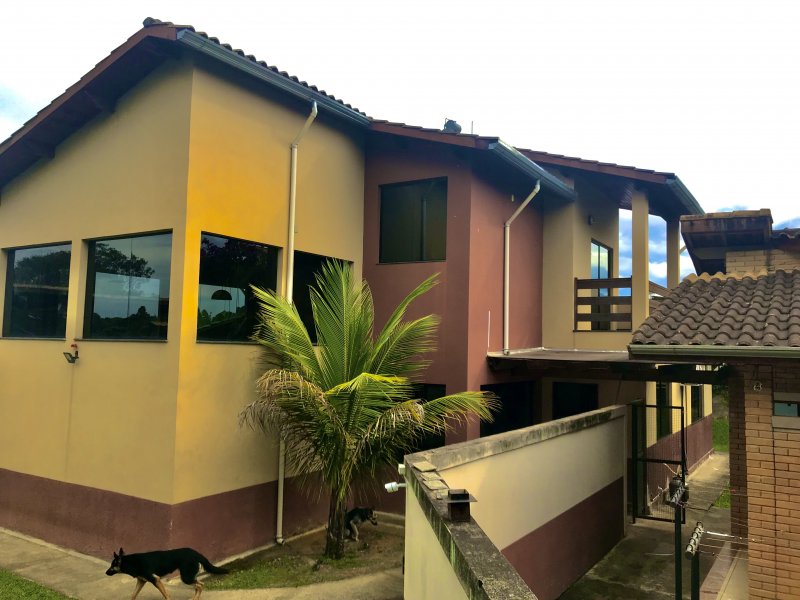 Casa à venda Caviunas  com 380m² e 4 quartos por R$ 1.100.000 - 1425704140-c9145950-d98b-46b2-b981-ea02f896336c.jpeg
