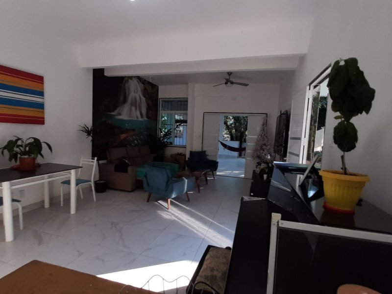 Casa à venda Piedade com 900m² e 4 quartos por R$ 780.000 - 1661818684-8d6e5590-9b1c-4e70-970b-33da228ee956.jpg
