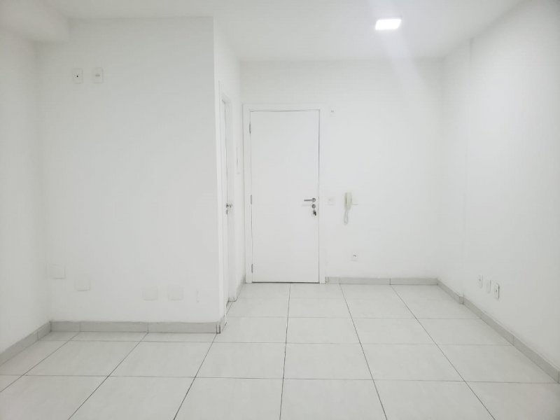 Comercial à venda Champagnat com 30m² e  quartos por R$ 189.000 - 77481110-img-20210209-wa0046.jpg