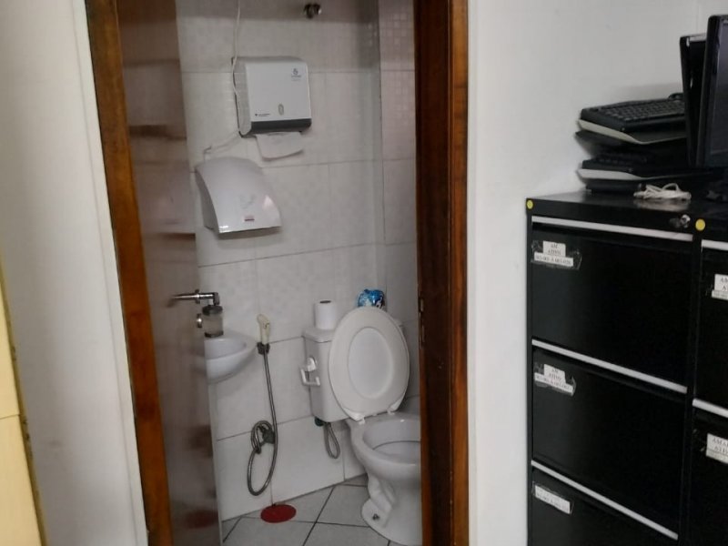 Comercial para alugar Vila Monte Alegre com 1475m² e 1 quarto por R$ 30.000 - 1093612977-whatsapp-image-2021-01-21-at-14.jpeg