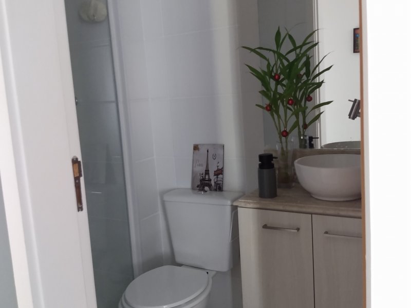 Apartamento à venda Piratininga com 55m² e 2 quartos por R$ 265.000 - 2098530484-banheiro-social-3.jpg