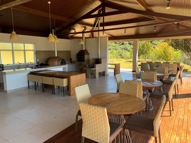 Terreno à venda Gran Royalle com 1000m² e  quartos por R$ 165.000 - 1834673624-ca7b782b-cc5c-44c3-981c-0c0d75df83f9.jpeg