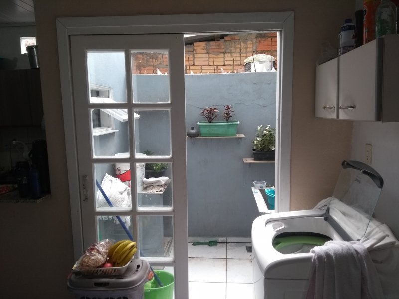 Casa à venda Guajuviras com 146m² e 3 quartos por R$ 250.000 - 1087280486-img-20210214-172440723.jpg