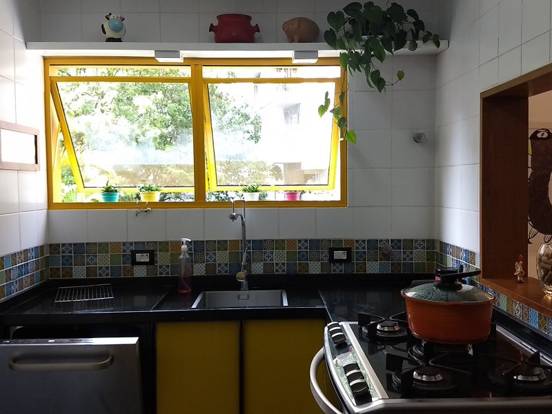 Apartamento à venda Vila Ipojuca com 65m² e 2 quartos por R$ 500.000 - 1709013723-d-img-20210123-093512906-burst000-cover-top.jpg