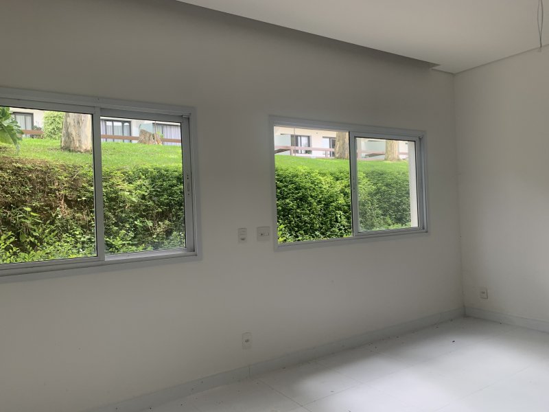 imóvel com 58m² - Jardim Barbacena - Cotia