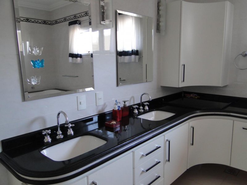 Casa de condomínio à venda Saude com 892m² e 4 quartos por R$ 1.800.000 - 581543442-767caff5-2096-4626-884c-fc77f26a1fb5.jpeg