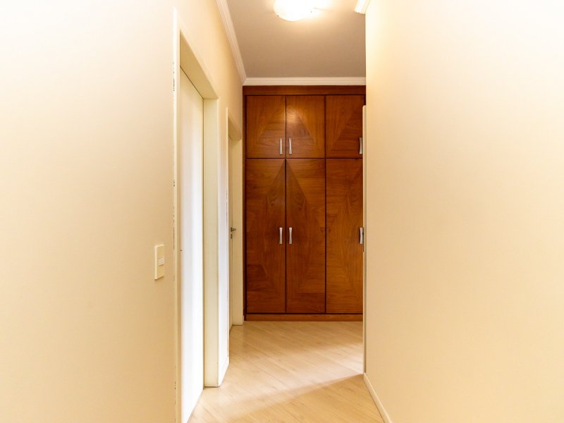 Casa à venda Santa Felicidade com 370m² e 3 quartos por R$ 1.600.000 - 1661243008-img-8504.jpg