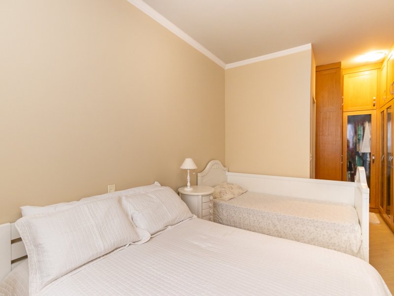 Casa à venda Santa Felicidade com 370m² e 3 quartos por R$ 1.600.000 - 486304295-img-8490.jpg