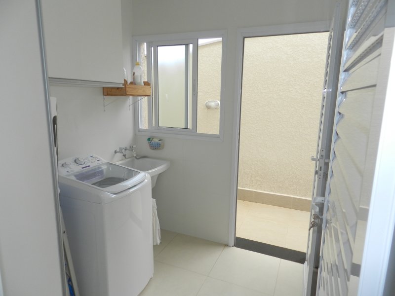 Casa de condomínio à venda Jardim America com 212m² e 3 quartos por R$ 1.400.000 - 312483363-dscn7504.JPG