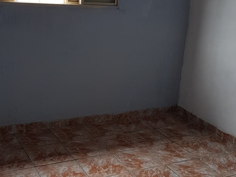 Casa à venda Vila São Judas Tadeu com 300m² e 3 quartos por R$ 150.000 - 1418454464-12-quarto-superior.jpg
