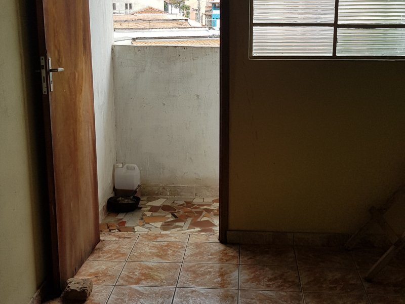 Casa à venda Vila São Judas Tadeu com 300m² e 3 quartos por R$ 150.000 - 147174708-13-area-superior.jpg
