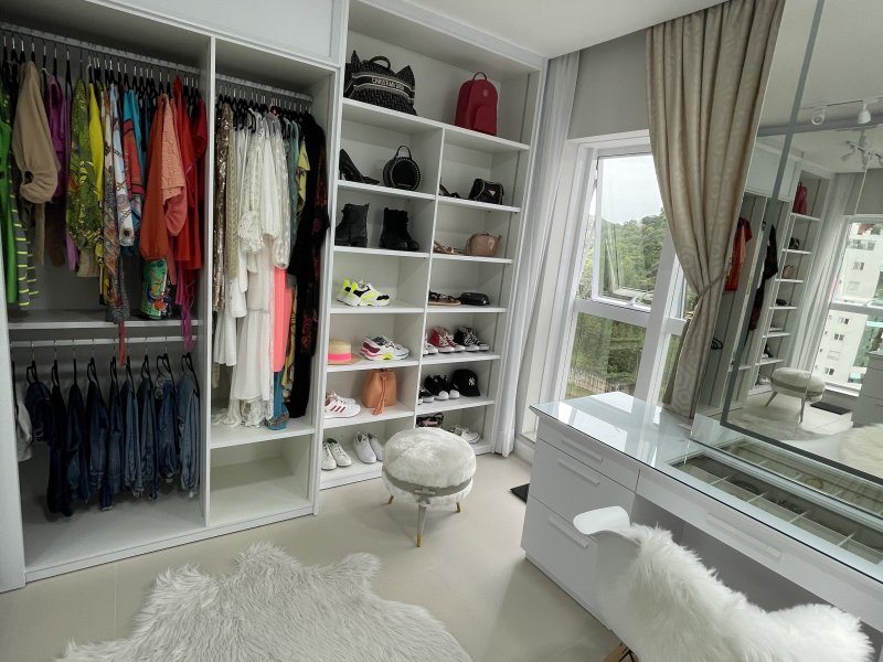 Apartamento à venda Pioneiros com 161m² e 3 quartos por R$ 2.800.000 - 846302831-10276a80-d60f-4f98-a589-ca2a0a288067.jpeg