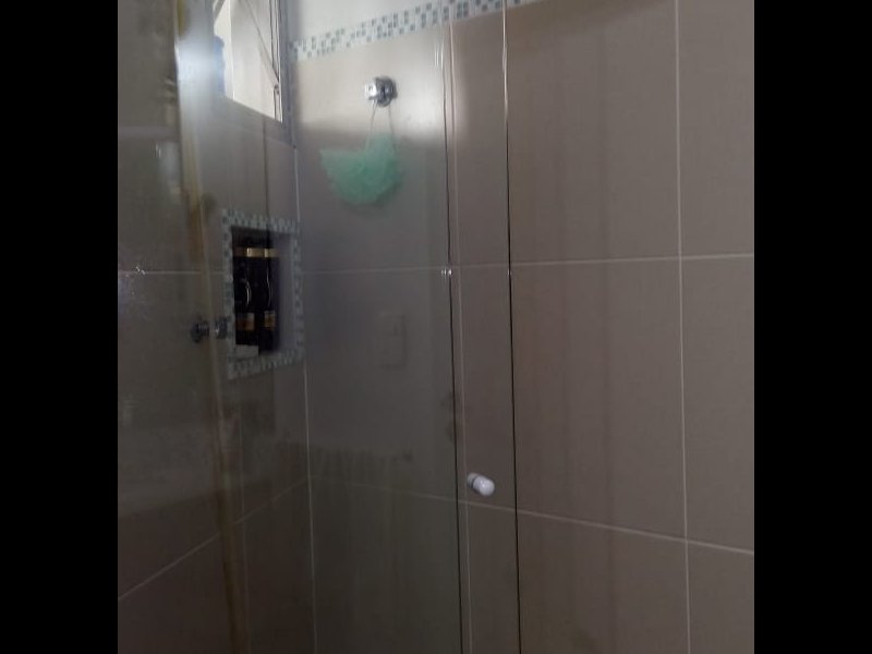 Apartamento à venda Centro com 86m² e 1 quarto por R$ 205.889 - 1445835244-foto9-banheiro-box-4.jpg