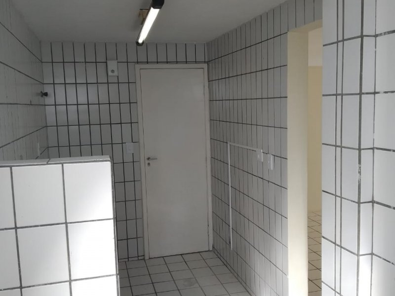 Apartamento à venda Campo Grande com 63m² e 3 quartos por R$ 300.000 - 131502277-04-cozinha-2.jpeg