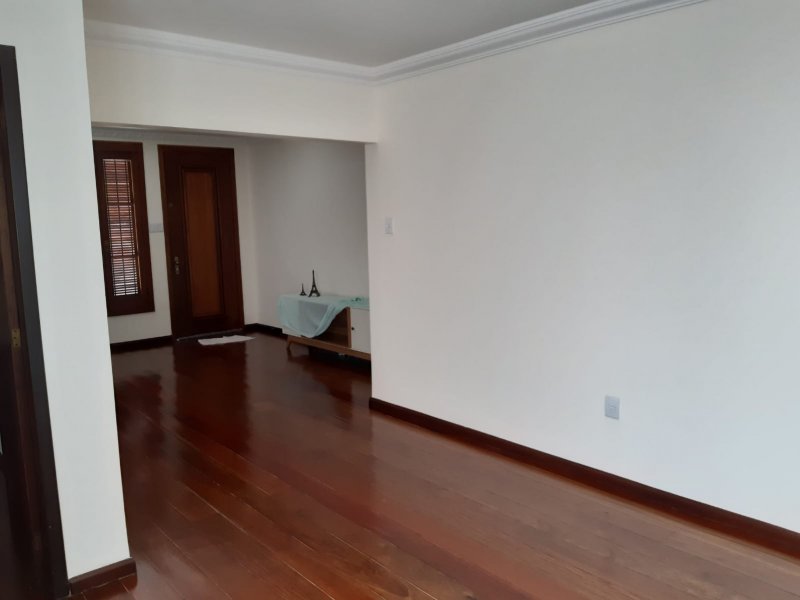 Casa à venda Partenon com 198m² e 4 quartos por R$ 980.000 - 1261399276-img-20211011-wa0018.jpg