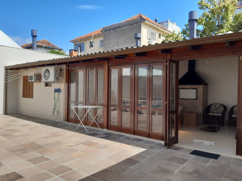 Casa à venda Partenon com 198m² e 4 quartos por R$ 980.000 - 1926888513-img-20211011-wa0039.jpg