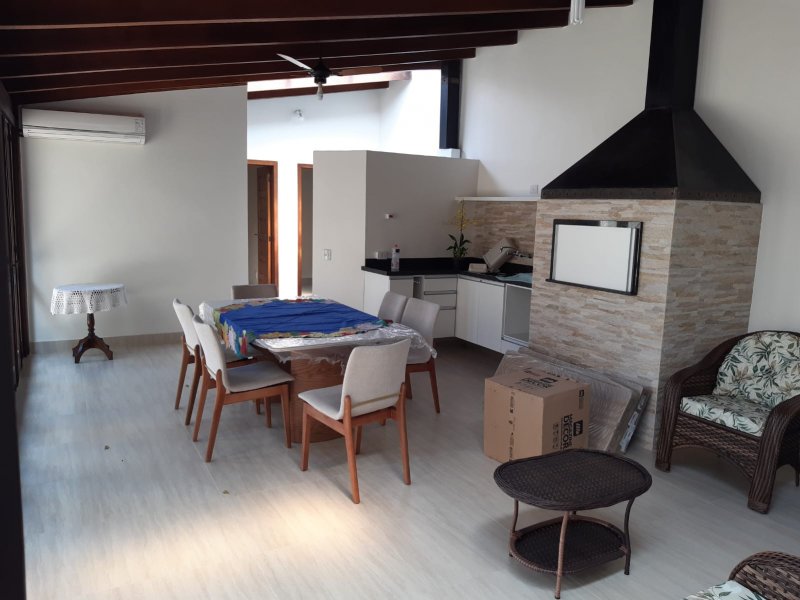 Casa à venda Partenon com 198m² e 4 quartos por R$ 980.000 - 465644413-img-20211011-wa0002.jpg