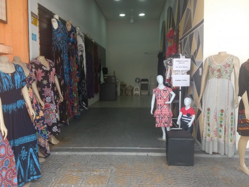 Comercial à venda Centro com 38m² e  quartos por R$ 30.000 - 1710452183-img-20210303-wa0036.jpg
