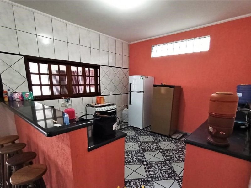 imóvel com 240m² - Estância Bal Maria H Novaes - Peruíbe