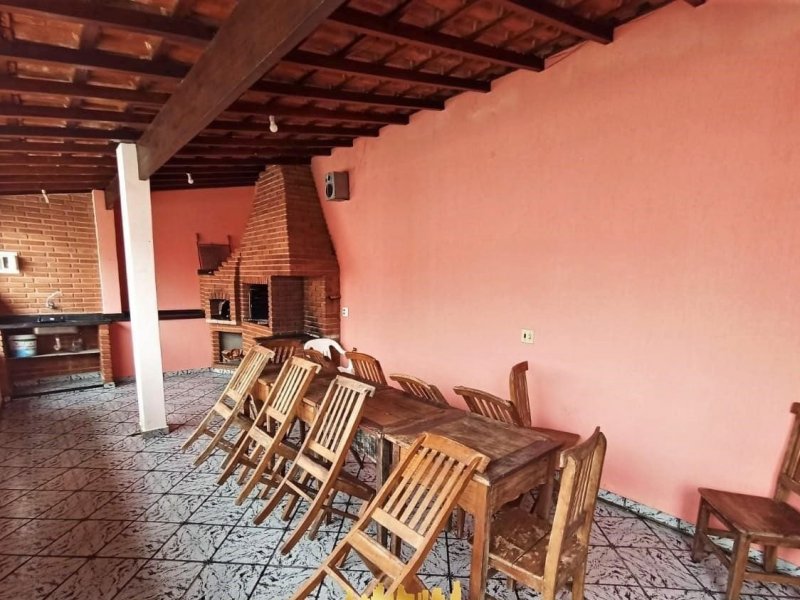 imóvel com 240m² - Estância Bal Maria H Novaes - Peruíbe