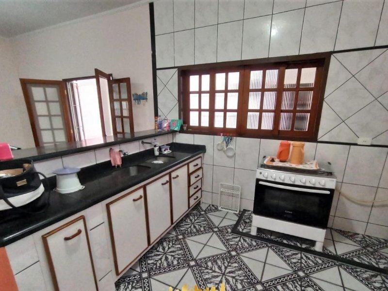 imóvel com 240m² - Estância Bal Maria H Novaes - Peruíbe