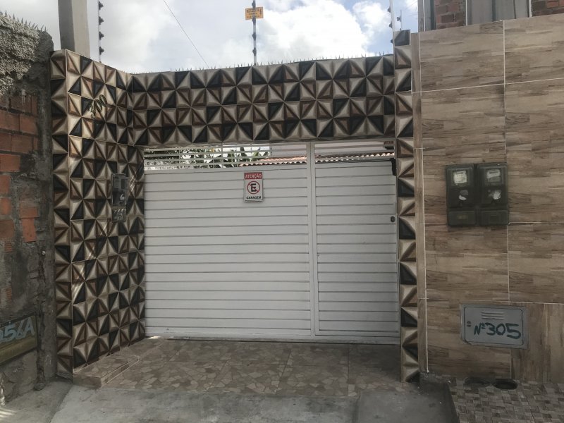 Casa à venda Campo Limpo com 168m² e 2 quartos por R$ 160.000 - 1174060763-d8d673fe-a9ca-41c6-94f9-0f698966d12c.jpeg