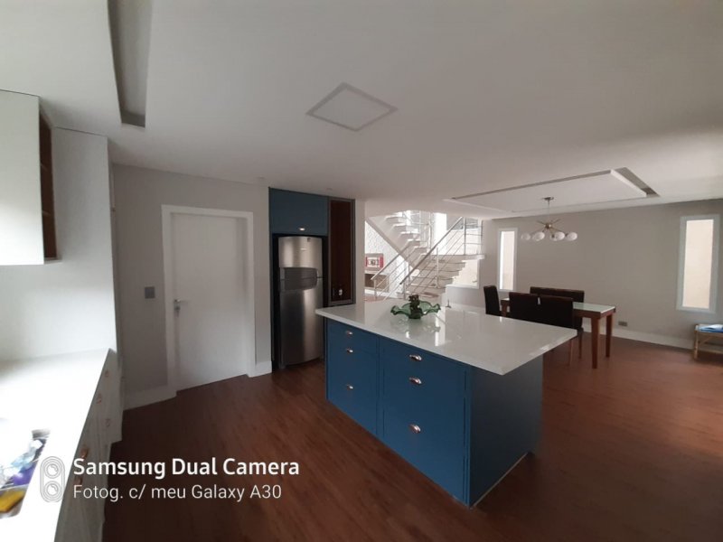 Casa de condomínio à venda Sítio do Rosário com 360m² e 3 quartos por R$ 1.700.000 - 1632419236-whatsapp-image-2021-03-04-at-08.jpeg