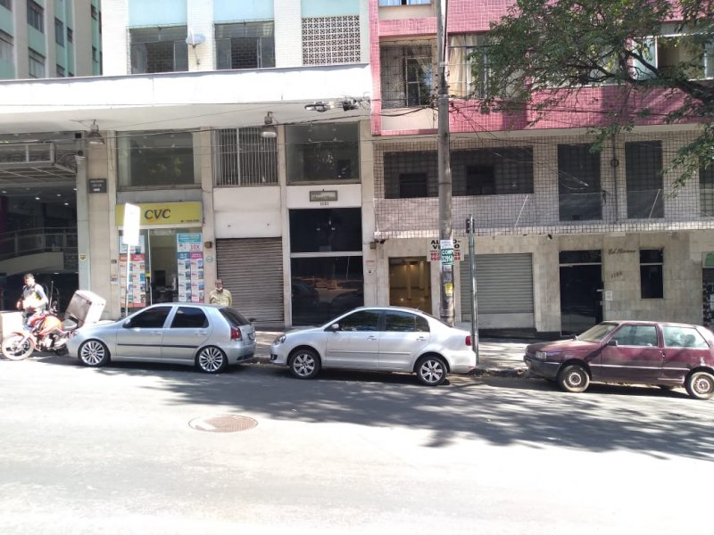 Comercial para alugar Centro com 450m² e  quartos por R$ 14.000 - 300459887-img-20210303-wa0030.jpg