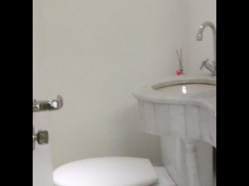 Casa à venda Uberaba com 233m² e 4 quartos por R$ 599.000 - 1005150477-lavabo.jpeg