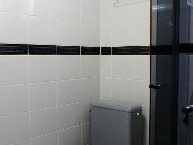 Apartamento à venda Vila Santa Catarina com 65m² e 2 quartos por R$ 400 - 136305231-banheiro-008.jpeg