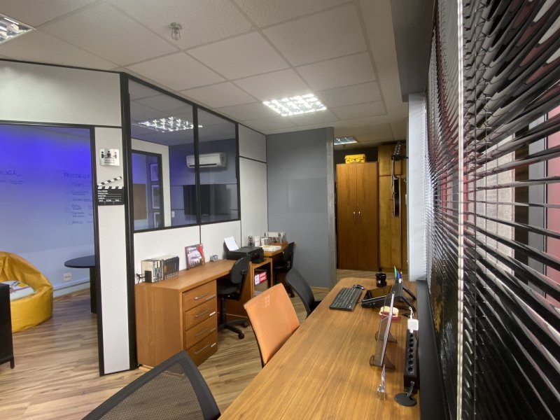 Comercial à venda Vila Cordeiro com 118m² e  quartos por R$ 1.300.000 - 1834764079-img-4766.JPG