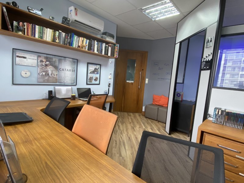 Comercial à venda Vila Cordeiro com 118m² e  quartos por R$ 1.300.000 - 521552700-img-4773.JPG