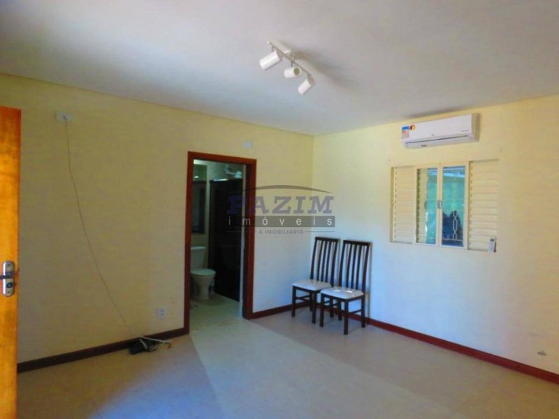 Casa à venda RECANTO CANJARANAS com 1000m² e 4 quartos por R$ 949.000 - 1530711823-xzy10q639tw8.jpg