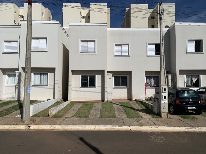 Casa de condomínio à venda Jardim Capoava com 62m² e 2 quartos por R$ 250.000 - 648145967-49b040ca-7632-4444-b847-1dc8f8f8610b.jpeg