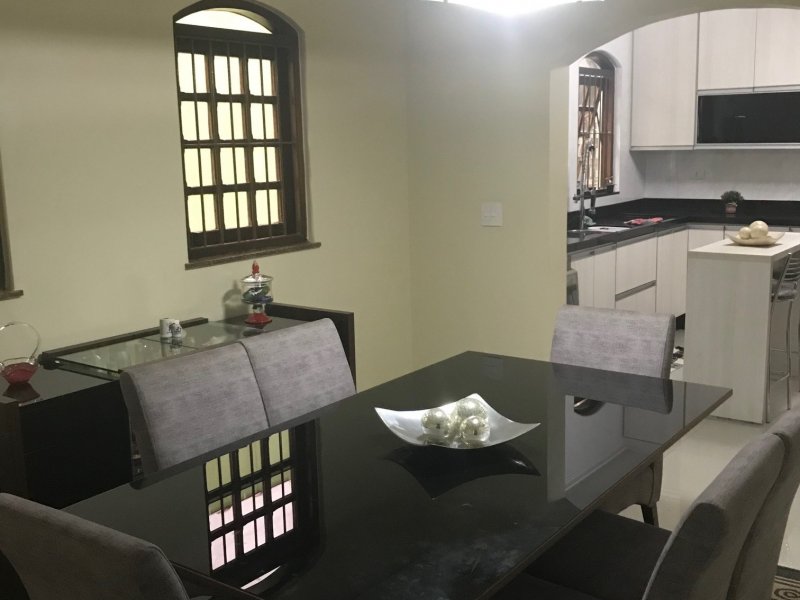 Casa à venda Jardim Piqueroby com 140m² e 3 quartos por R$ 798.000 - 1934193895-10-img-0202.jpg