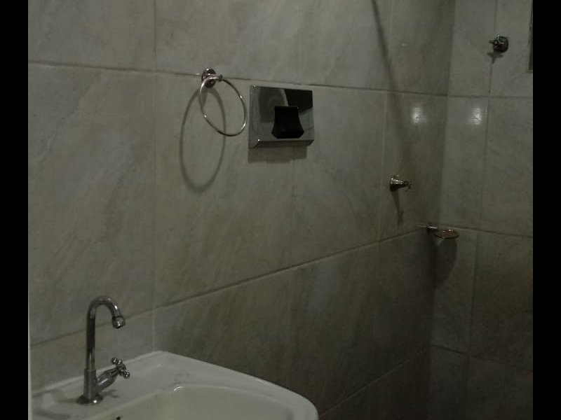 Apartamento à venda Rubem Berta com 36m² e 1 quarto por R$ 110.000 - 626690170-apt-deia-foto-banheiro2.jpeg