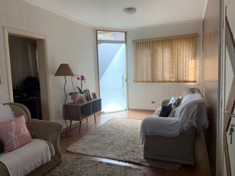 Casa à venda Jardim Vitória com 207m² e 3 quartos por R$ 580.000 - 37206548-11-sala-de-estar.jpeg