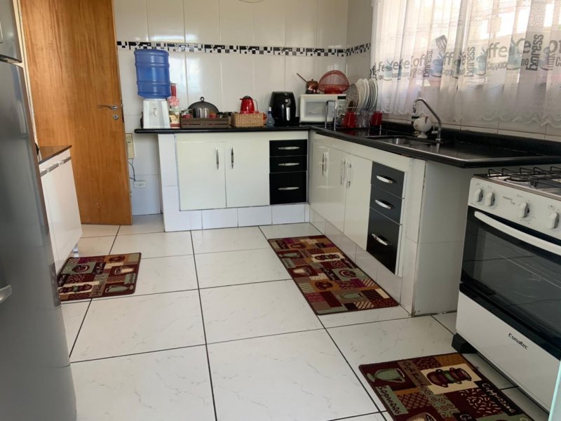 Casa à venda Jardim Vitória com 207m² e 3 quartos por R$ 580.000 - 589903886-22-cozinha-1.jpeg