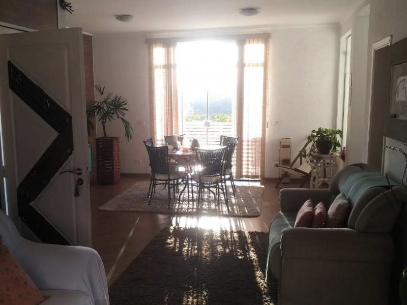 Casa à venda Jardim Vitória com 207m² e 3 quartos por R$ 580.000 - 626378559-10-sala-estar-jantar.jpg