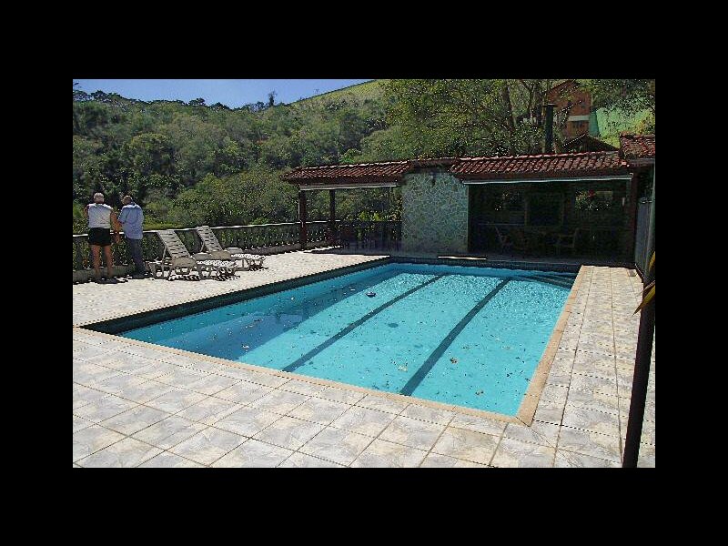 Casa de condomínio à venda Itaipava com 476m² e 4 quartos por R$ 1.500.000 - 1721063456-d99102b3-2f95-4a36-889d-b7629283a3eb.jpeg