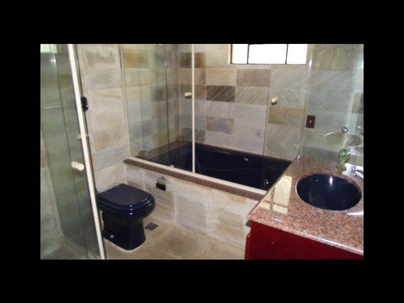 Casa de condomínio à venda Itaipava com 476m² e 4 quartos por R$ 1.500.000 - 1952869310-1437afd1-6d6c-4fea-b77a-60b98bea4673.jpeg