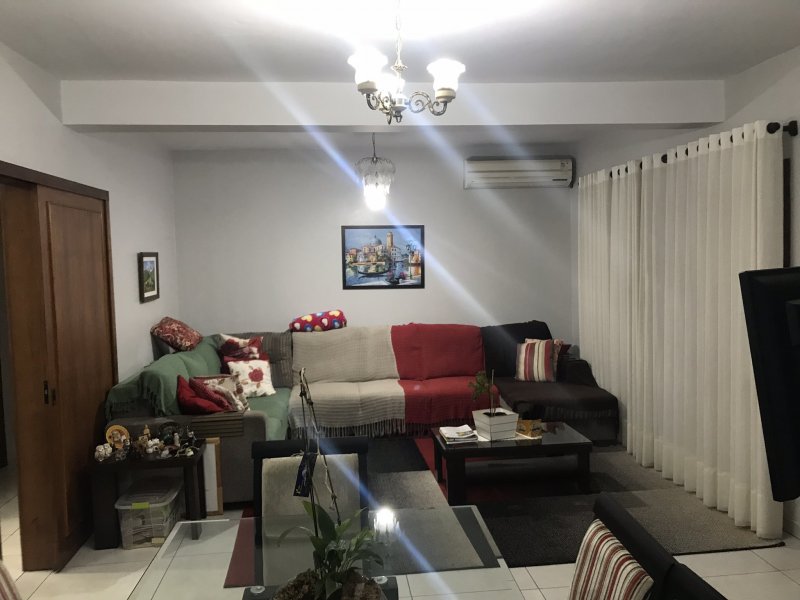 Casa à venda Metzler com 175m² e 4 quartos por R$ 70.000.000 - 1929816542-img-4812.JPEG