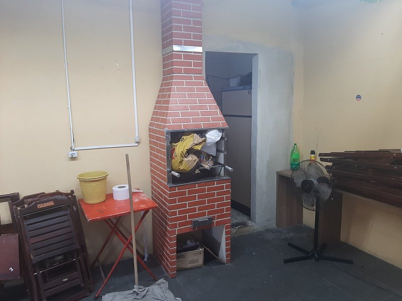 Comercial à venda Sagrada Família com 94m² e  quartos por R$ 47.000 - 423799227-20210114-181823.jpg