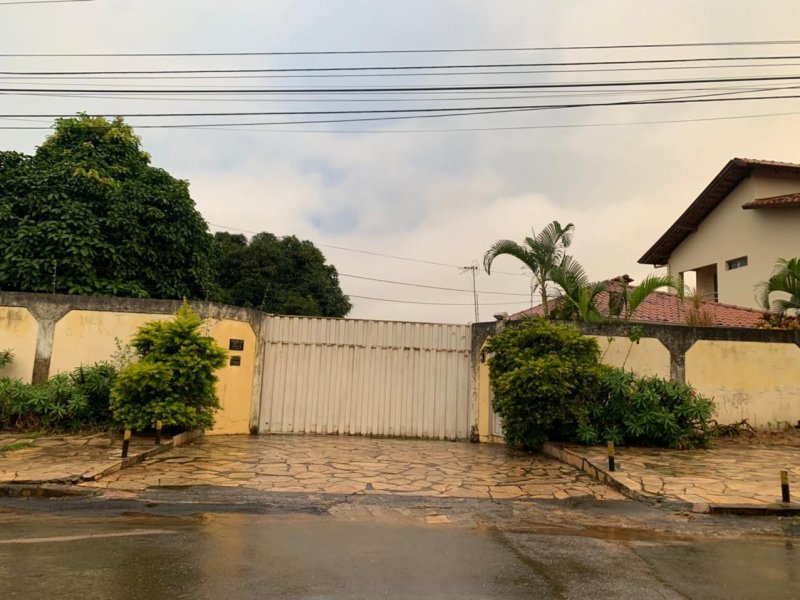 imóvel com 220m² - VICENTE PIRES - Brasília