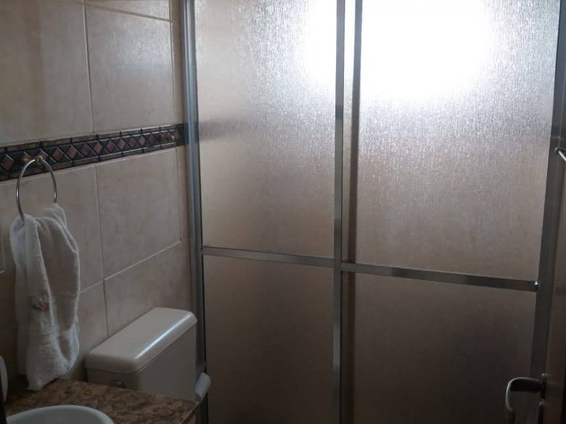 imóvel com 220m² - VICENTE PIRES - Brasília